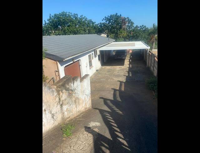 4 BEDROOM HOUSE FOR SALE IN HILLGROVE